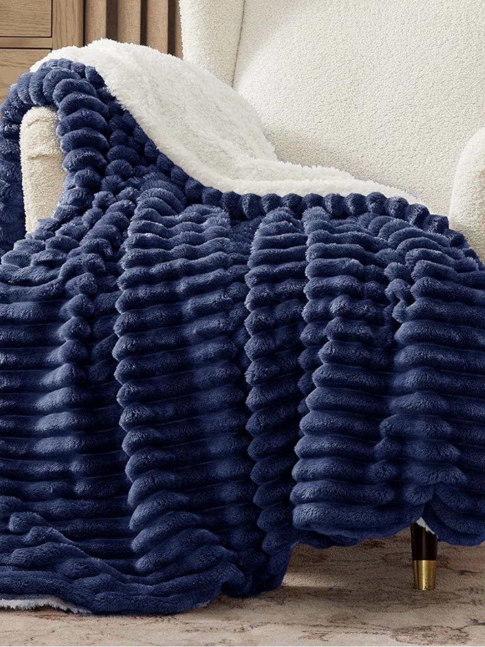 Plush Ribbed Reversible Throw Blanket - Navy with White Sherpa